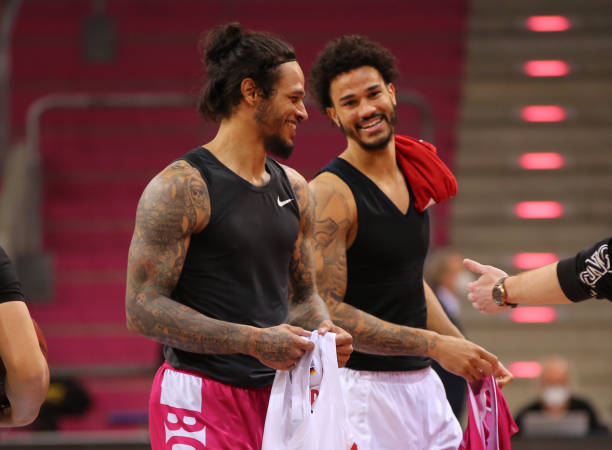 泼了冷水 泼了冷水